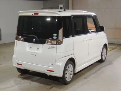 Suzuki Spacia