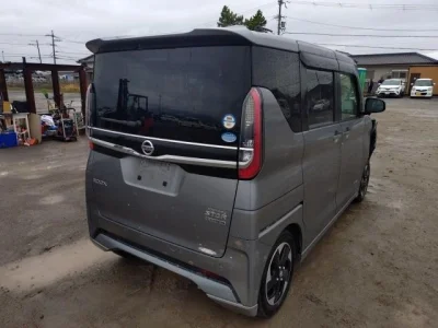 Nissan ROOX