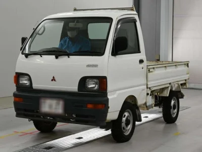 Mitsubishi Minicab Truck