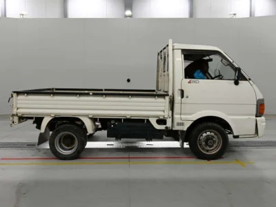 Nissan VANETTE TRUCK