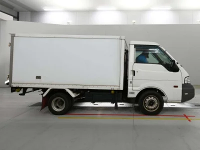 Nissan VANETTE TRUCK