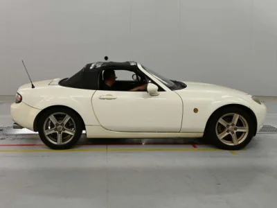 Mazda Roadster