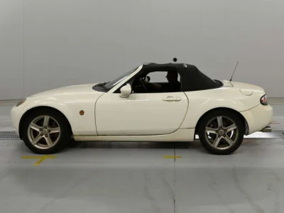 Mazda Roadster