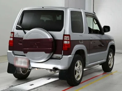Mitsubishi Pajero Mini
