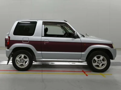 Mitsubishi Pajero Mini