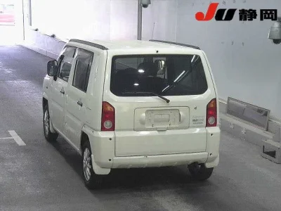 Daihatsu Naked