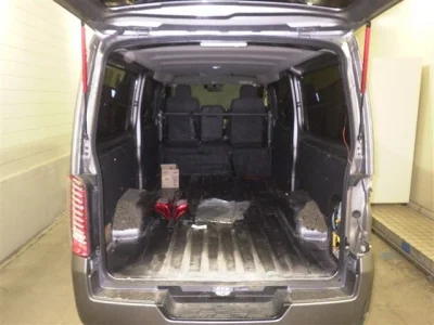 Nissan Caravan