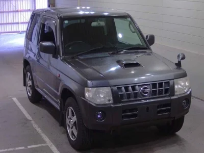 Nissan Kix