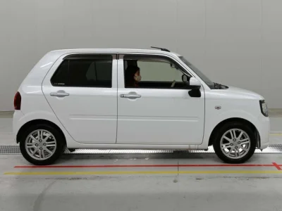 Daihatsu Mira Tocot