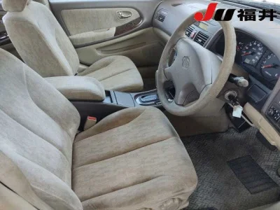 Nissan Cefiro