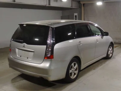Mitsubishi Grandis