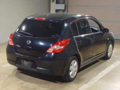 Nissan Tiida