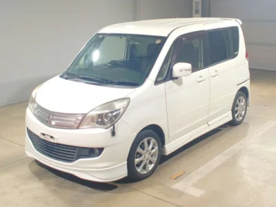 Mitsubishi Delica D:2