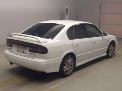 Subaru Legacy B4