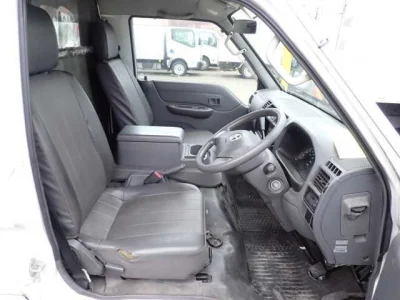 Mazda Bongo Van
