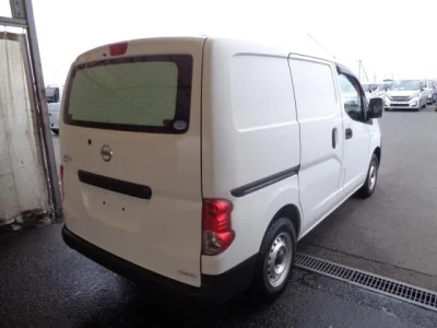 Nissan NV200