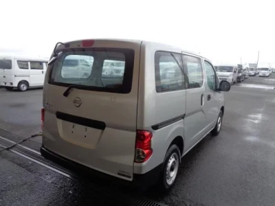 Nissan NV200