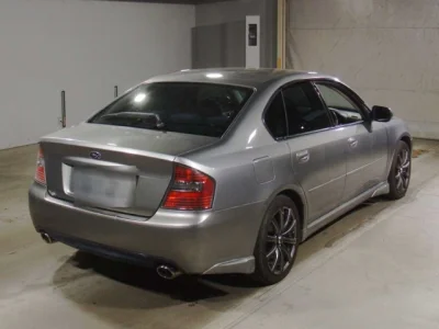 Subaru Legacy B4