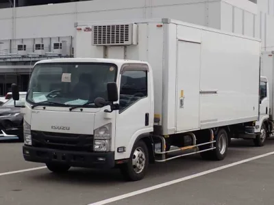 Isuzu Elf