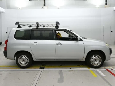 Toyota Succeed