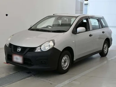 Nissan AD