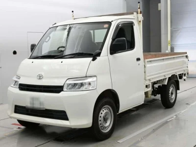 Toyota TownAce Truck