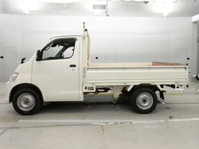 Toyota TownAce Truck