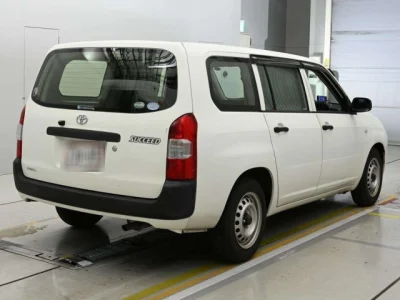 Toyota Succeed