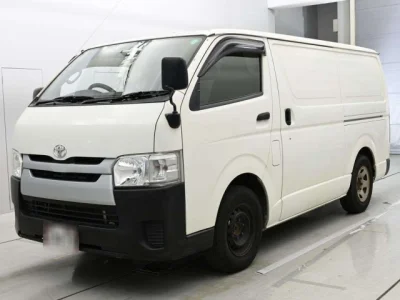 Toyota RegiusAce