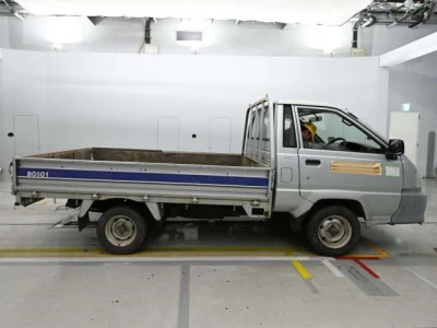 Toyota TownAce Truck