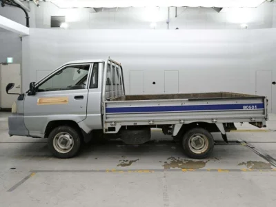 Toyota TownAce Truck
