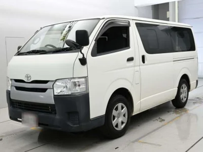 Toyota RegiusAce