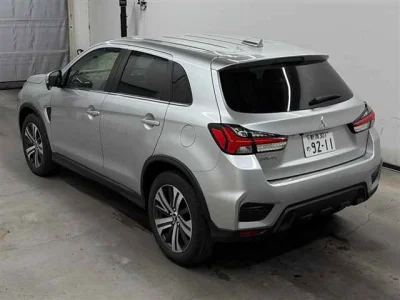 Mitsubishi RVR