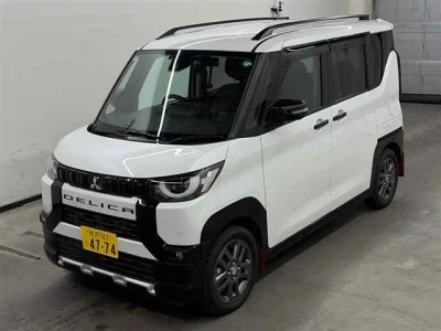 Mitsubishi Delica Mini