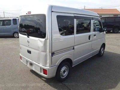 Nissan NV100 CLIPPER