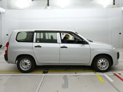 Toyota Succeed