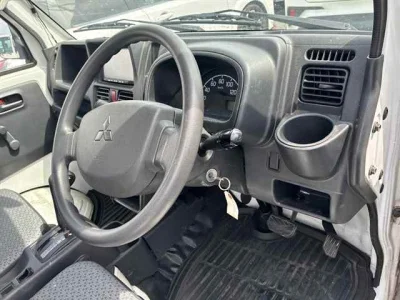 Mitsubishi Minicab Truck