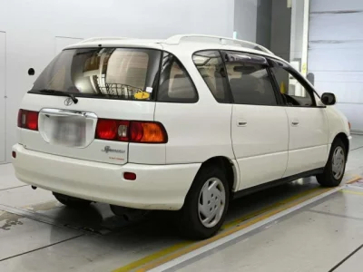 Toyota Ipsum