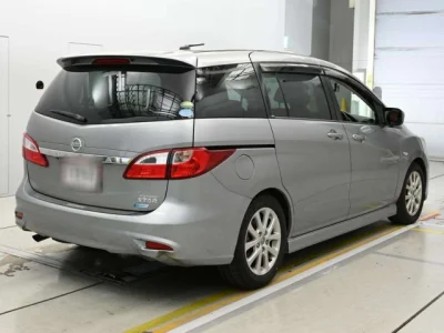 Nissan Lafesta