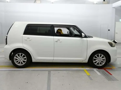 Toyota Corolla Rumion