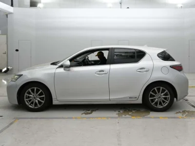 Lexus CT200h