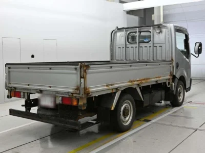 Nissan ATLAS