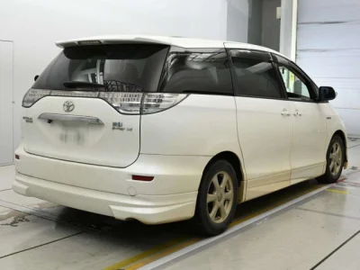 Toyota Estima Hybrid