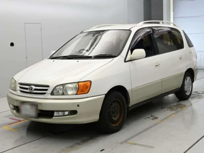 Toyota Ipsum