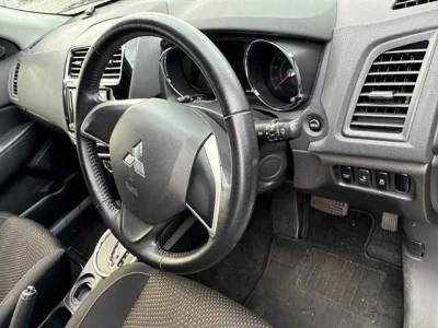 Mitsubishi RVR