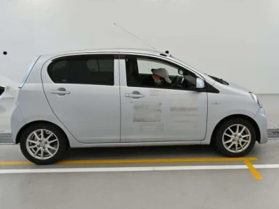 Toyota Pixis Epoch