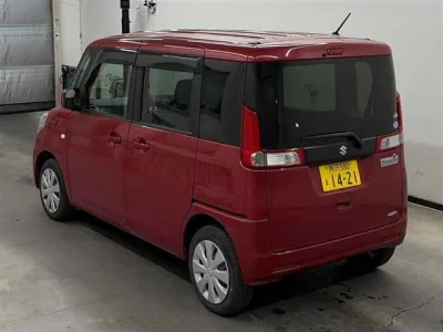 Suzuki Spacia