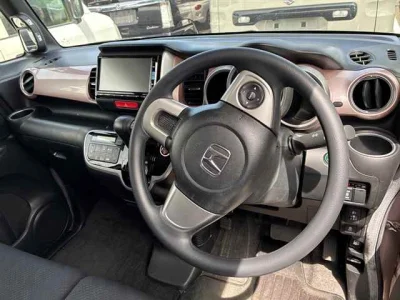 Honda N-Box+