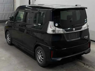 Suzuki Solio