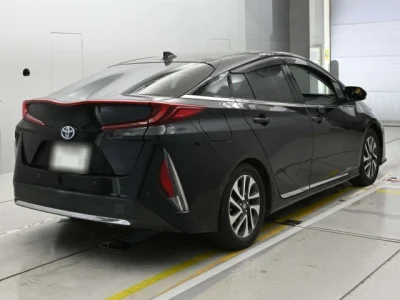 Toyota Prius PHV